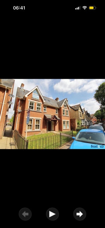 Room Approach Road in Poole