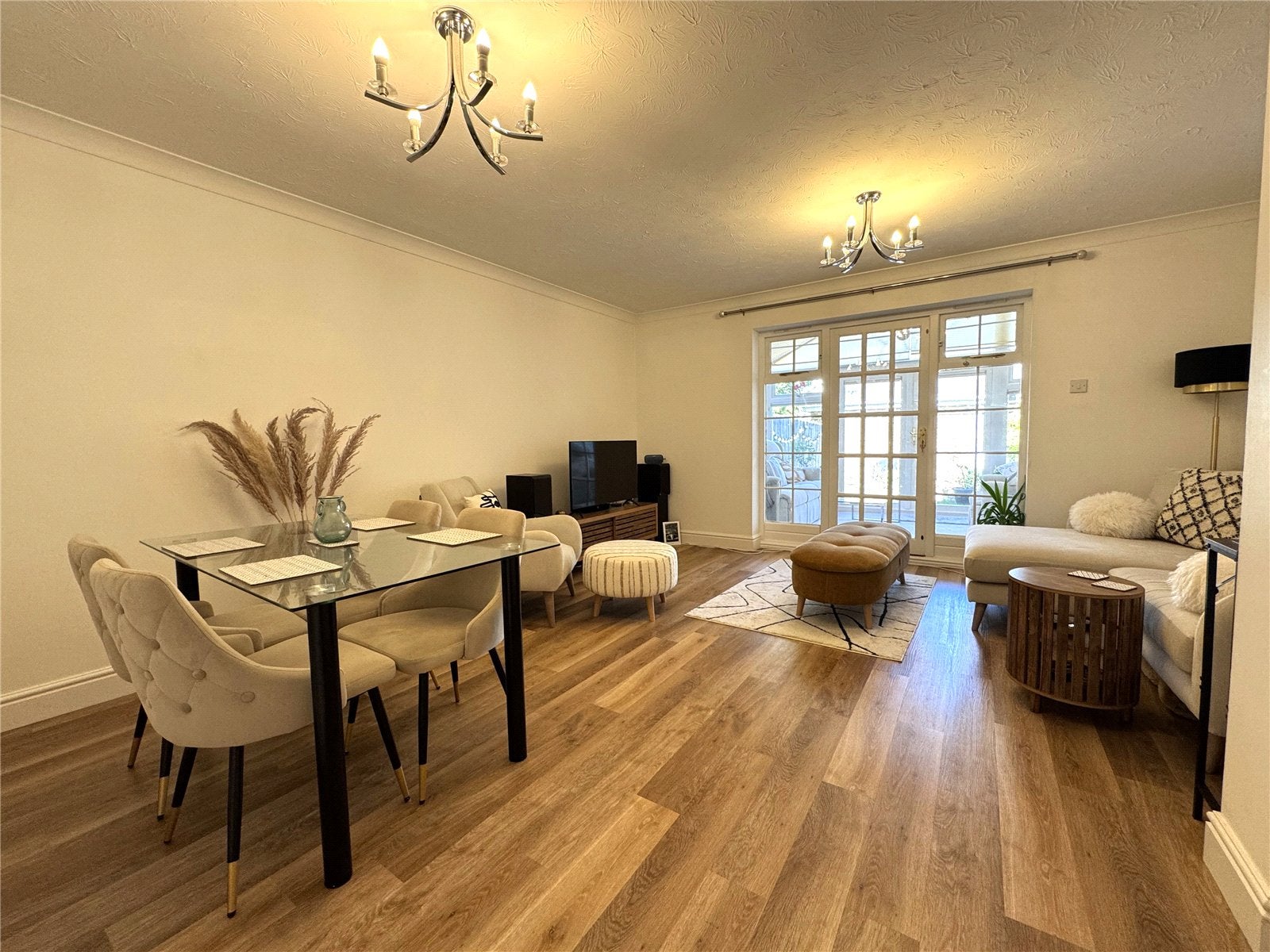 House Townside Place in Surrey Heath
