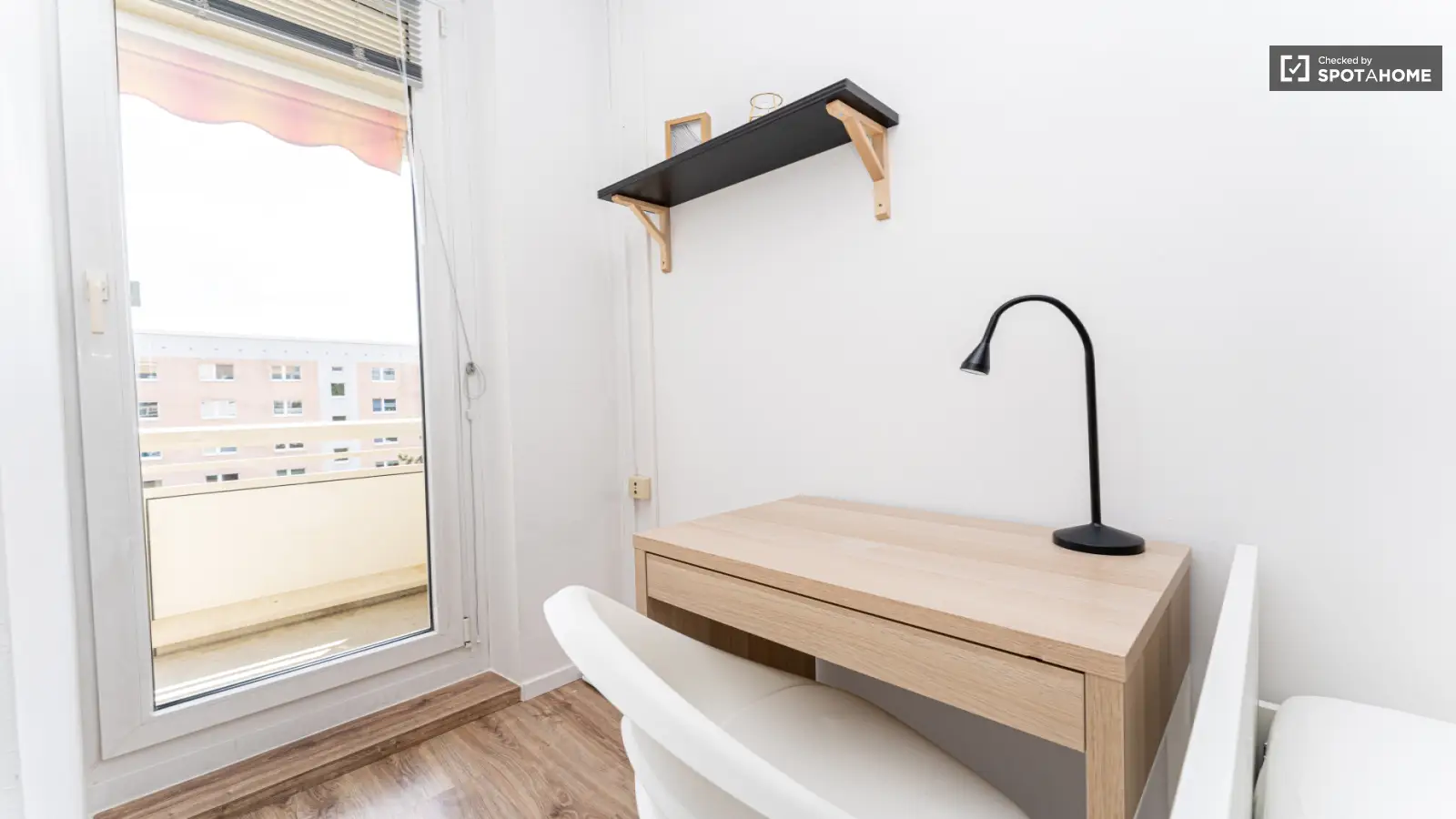 Wohnung Hohenzollerndamm in Berlin