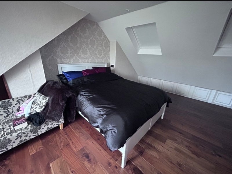 Room Rochester Drive in Greater London