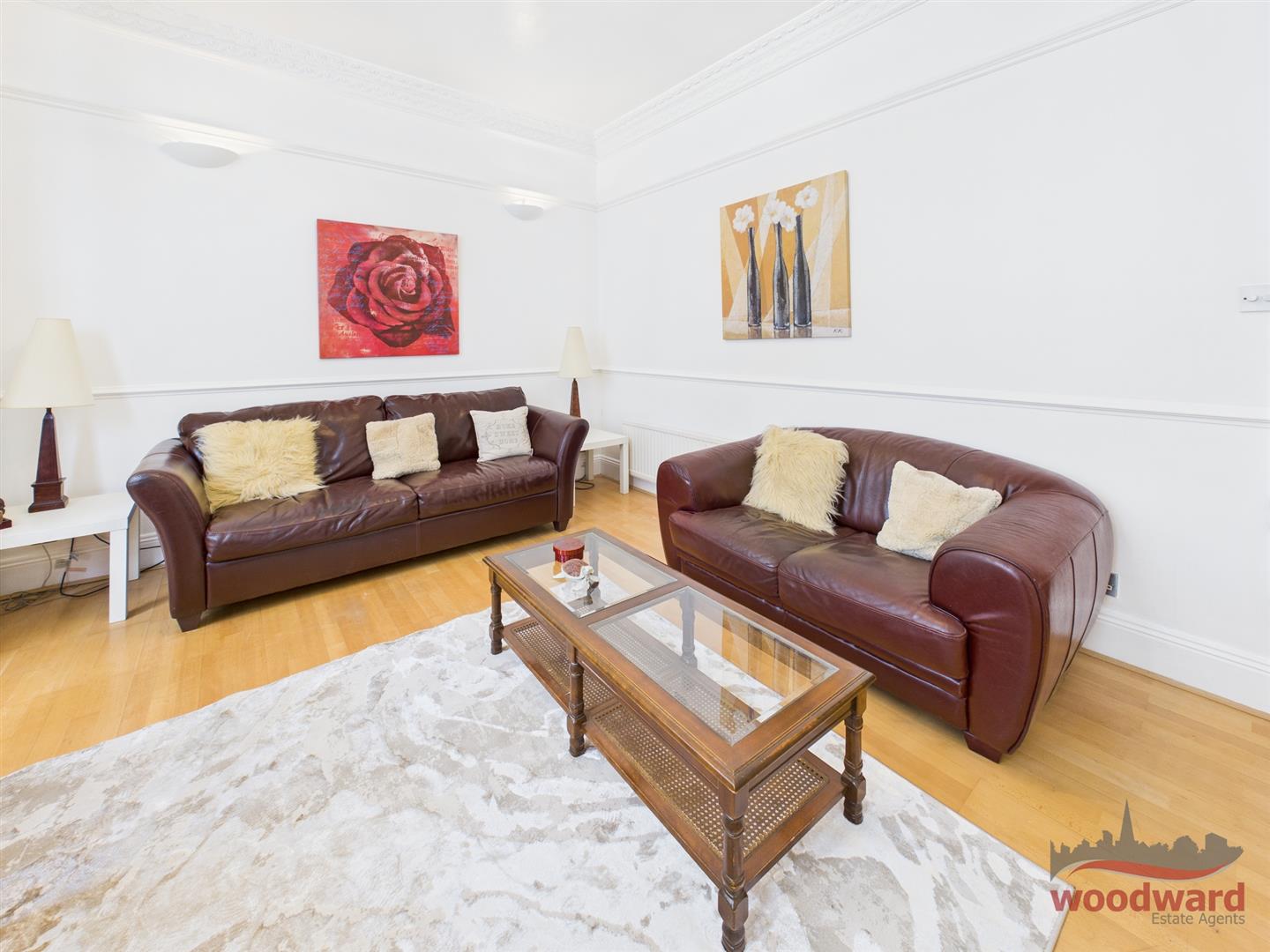 Flat Brickfields in Greater London