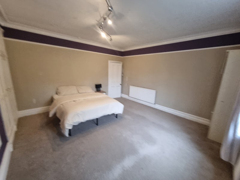 Room Smalley Street in Burnley