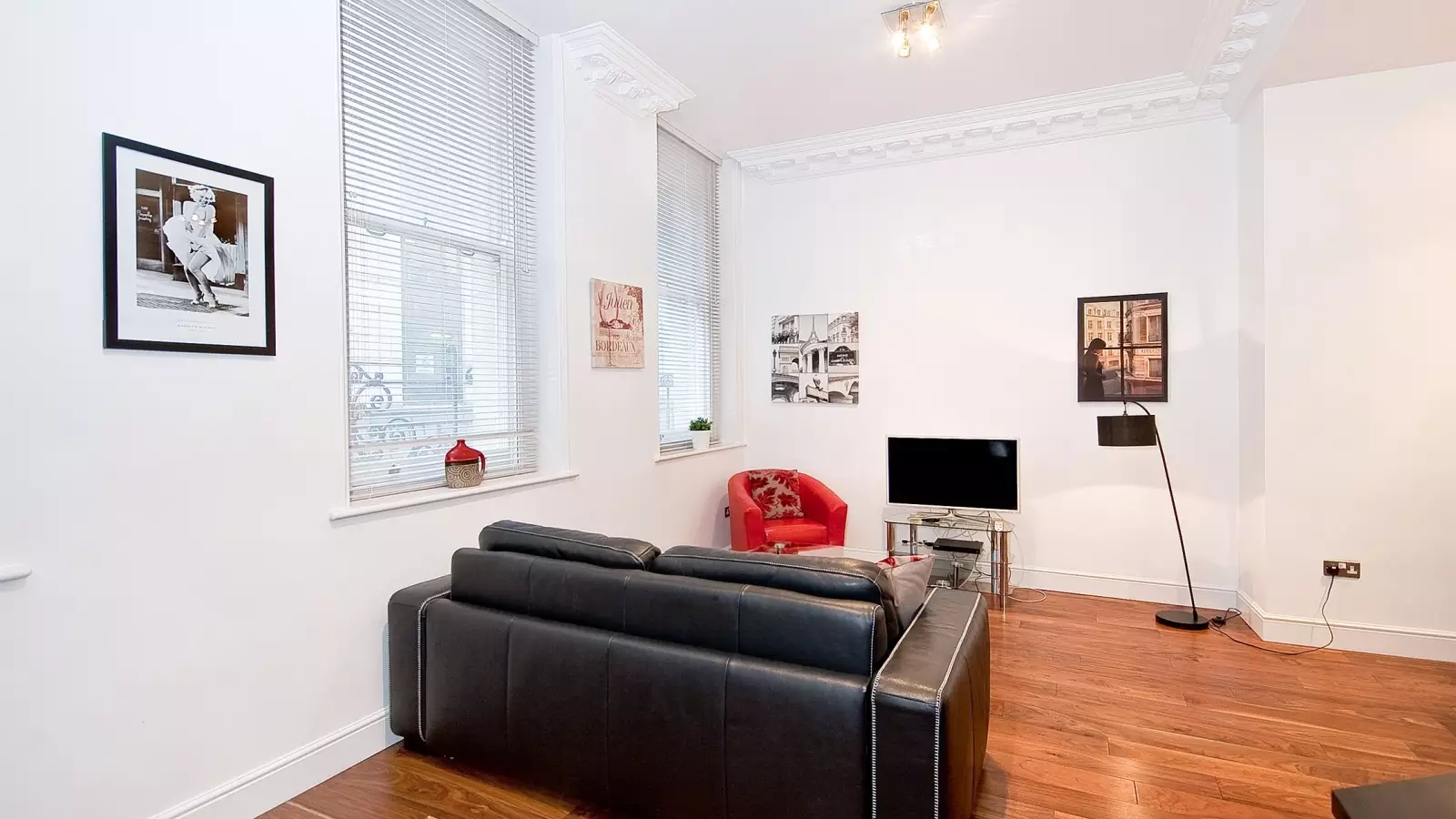 Flat Bishopsgate in City of London