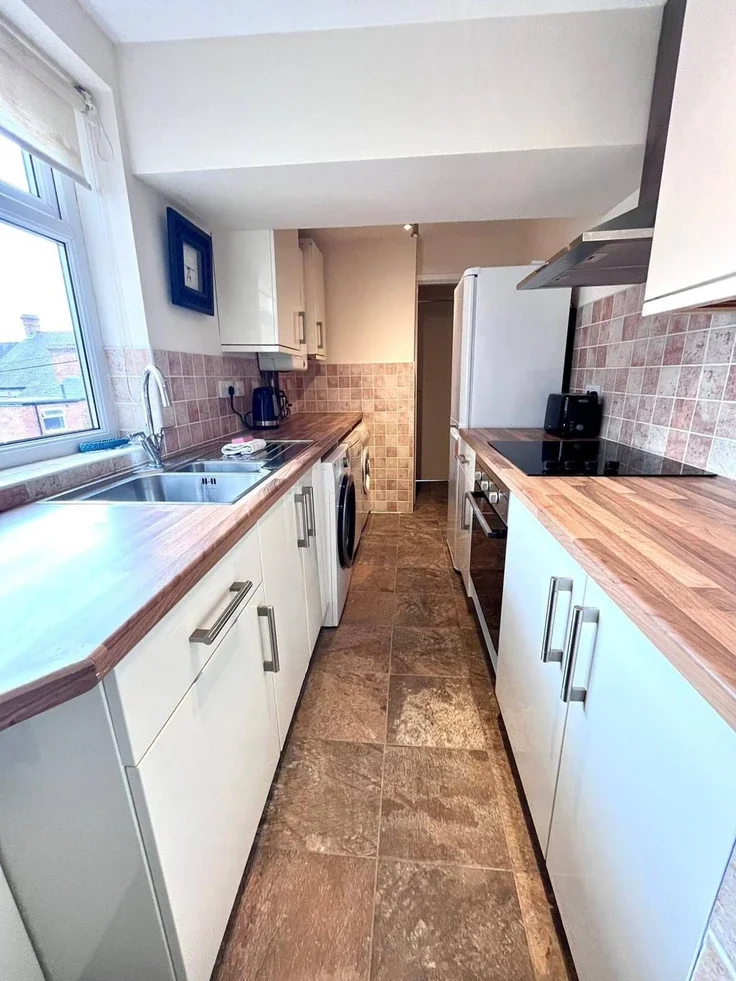 Flat Inskip Terrace in Gateshead