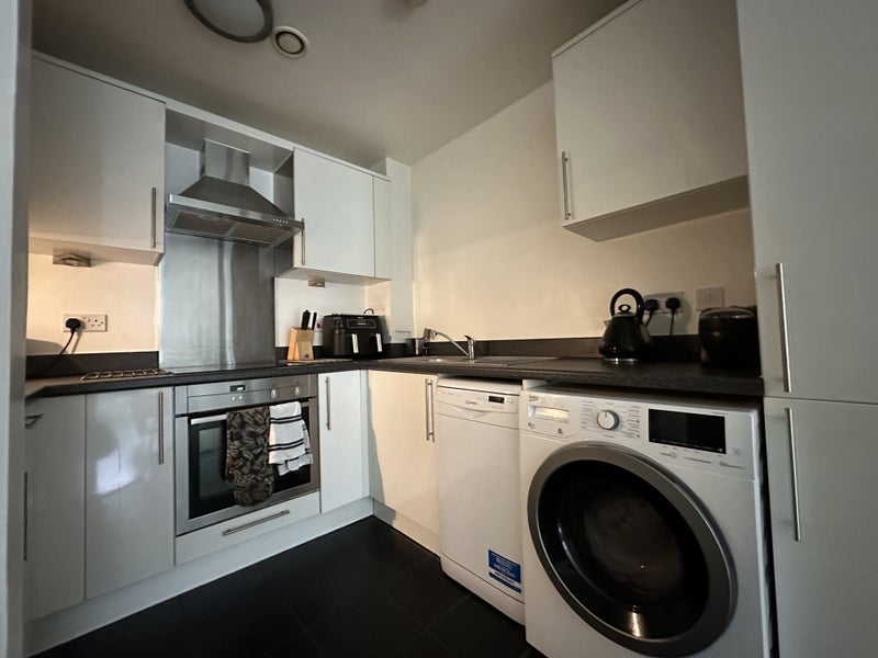 Room Printers Road in Greater London