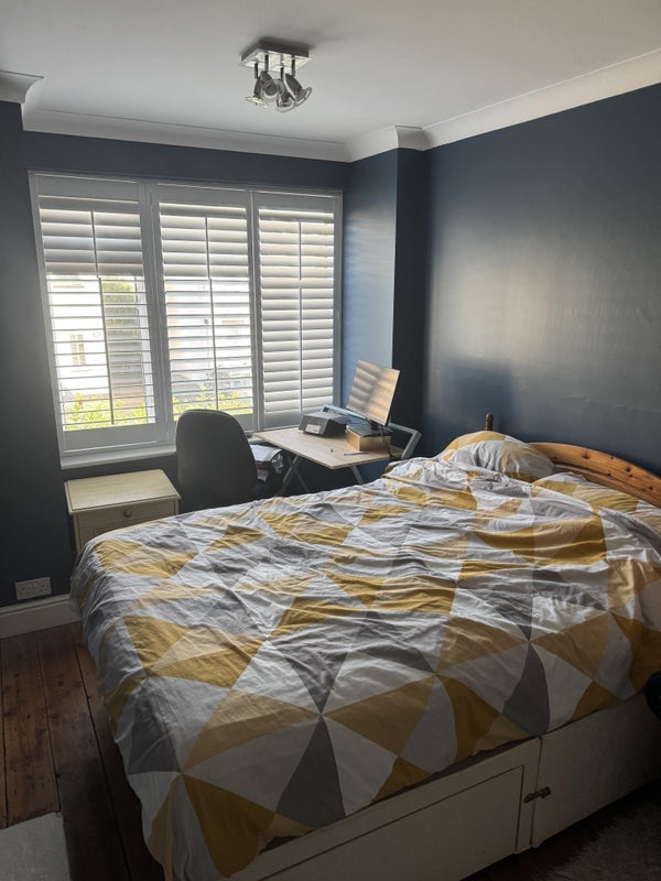 Room Parkwood Road in Bournemouth