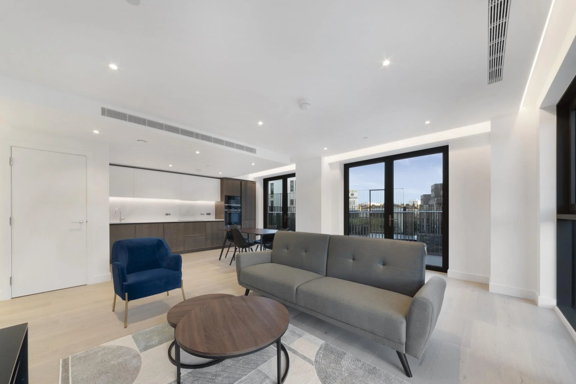 Flat Phoenix Place in Greater London