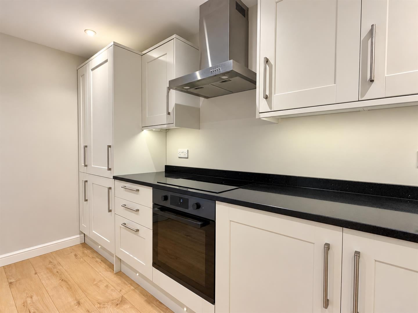 Flat Cooden Sea Road in Rother