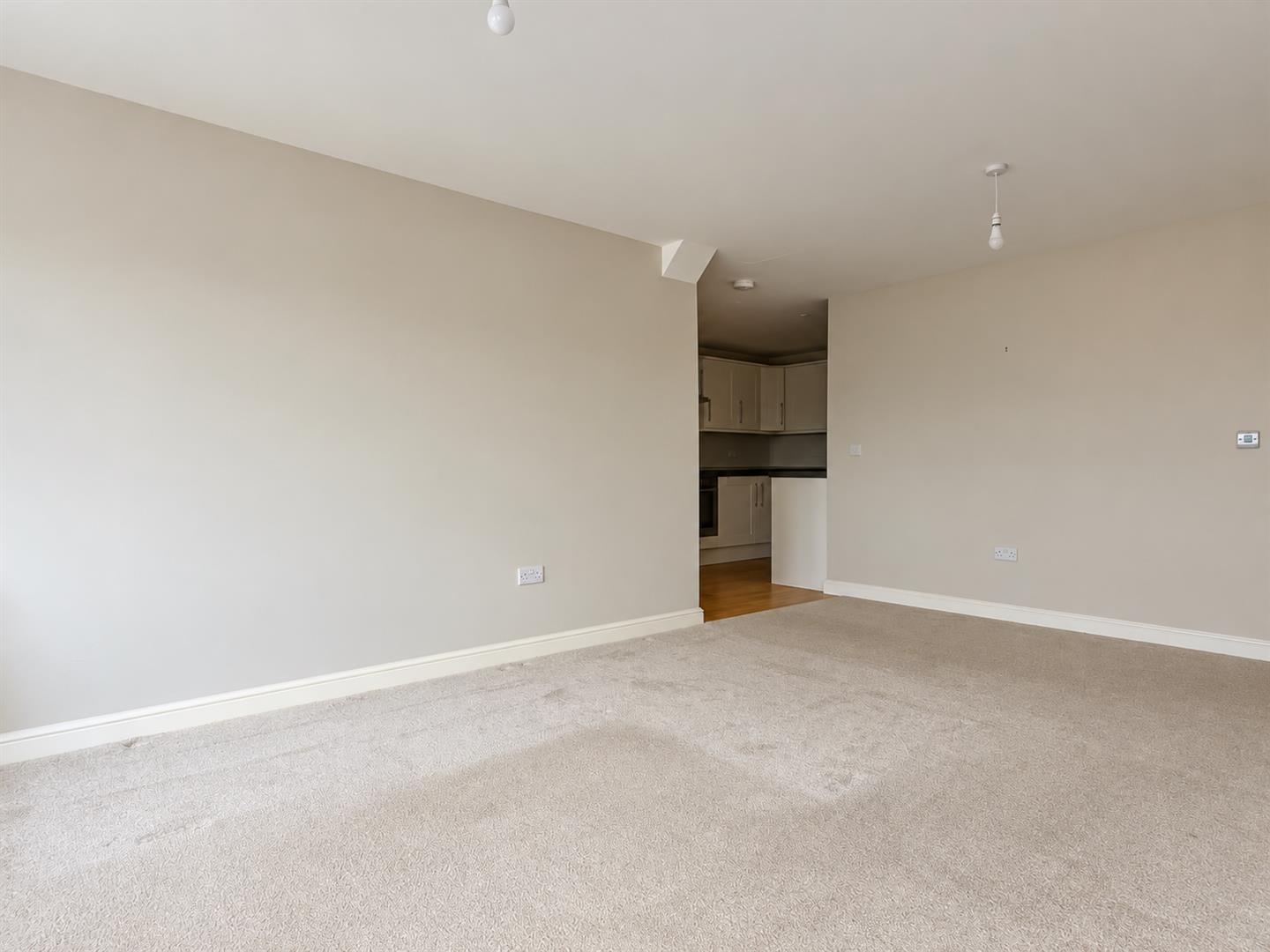 Flat Cooden Sea Road in Rother