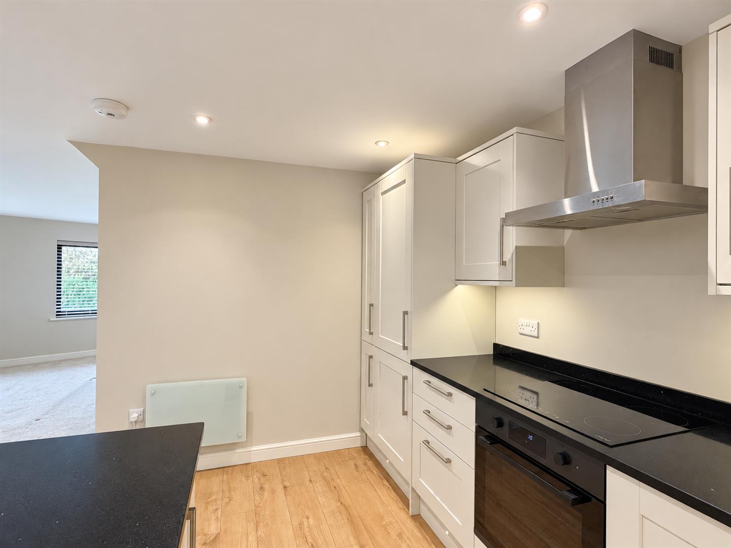 Flat Cooden Sea Road in Rother