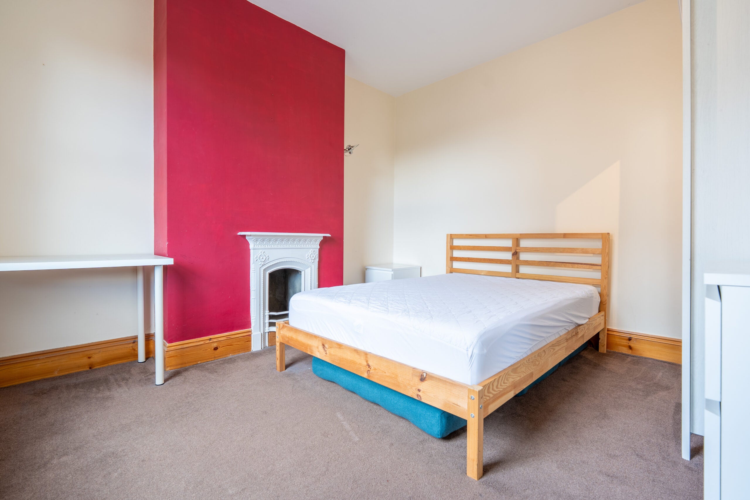 Flat Emscote Road in Warwick