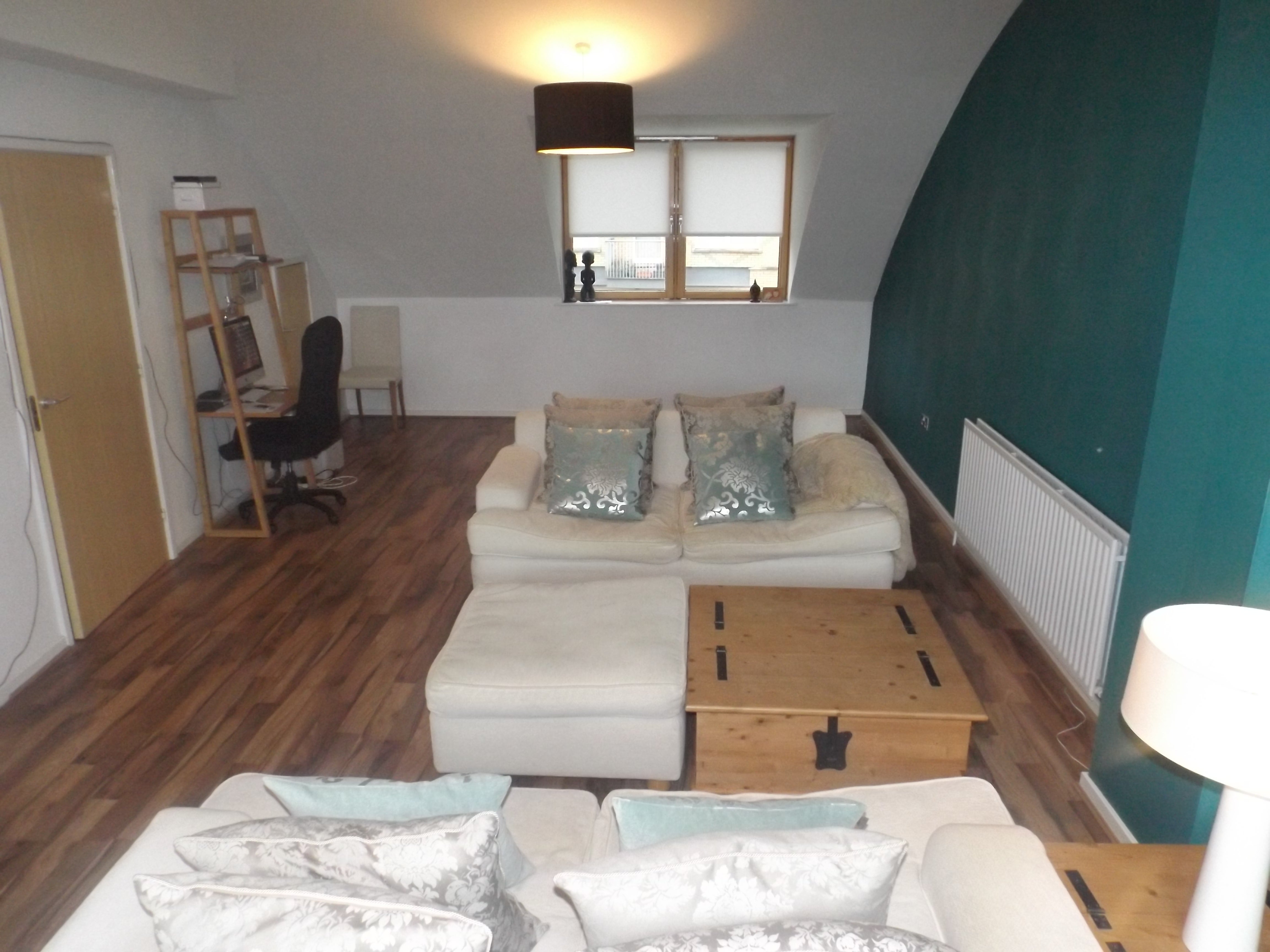 Flat Saint Francis Rigg in Glasgow