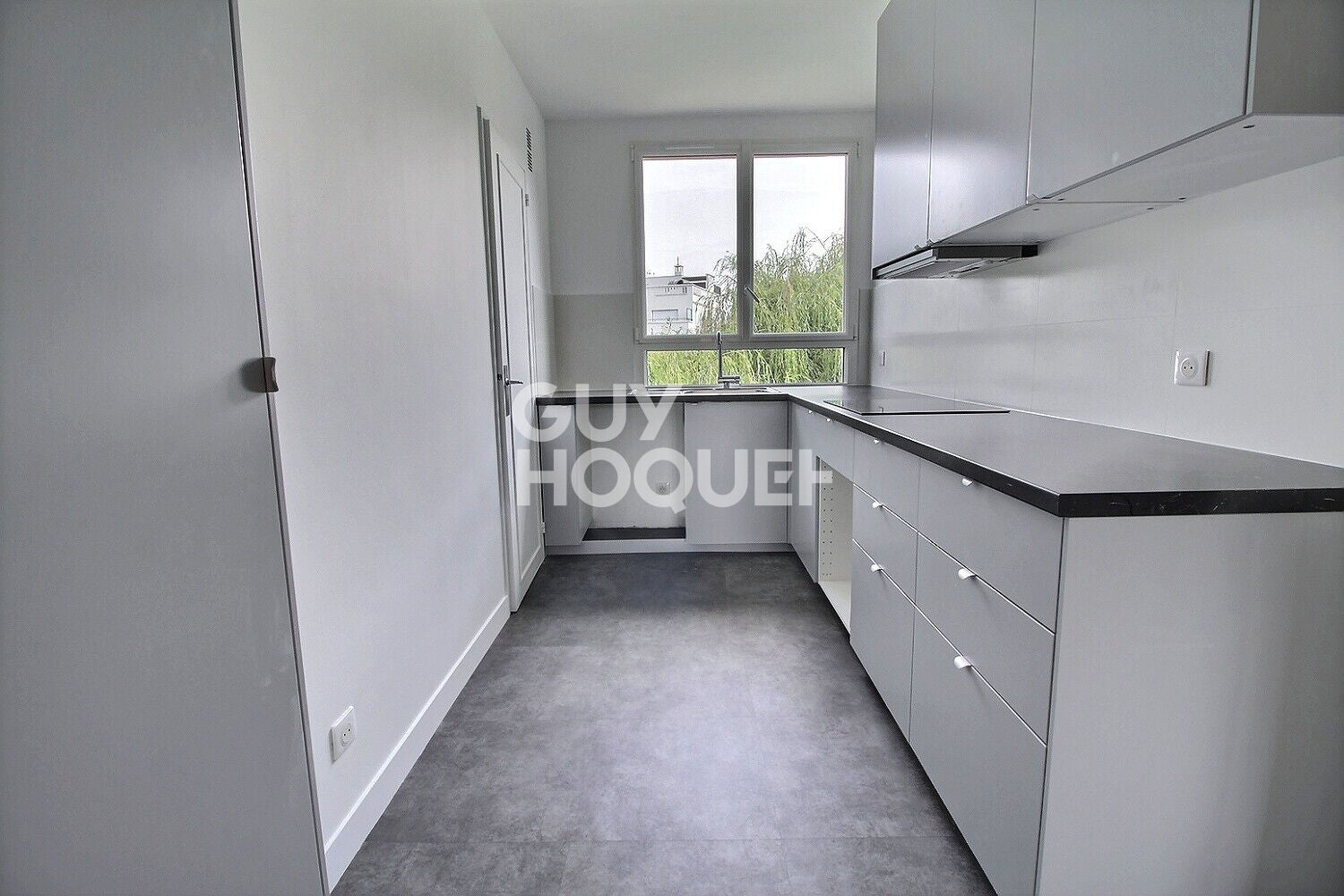 Flat Rue Pasteur in Viroflay