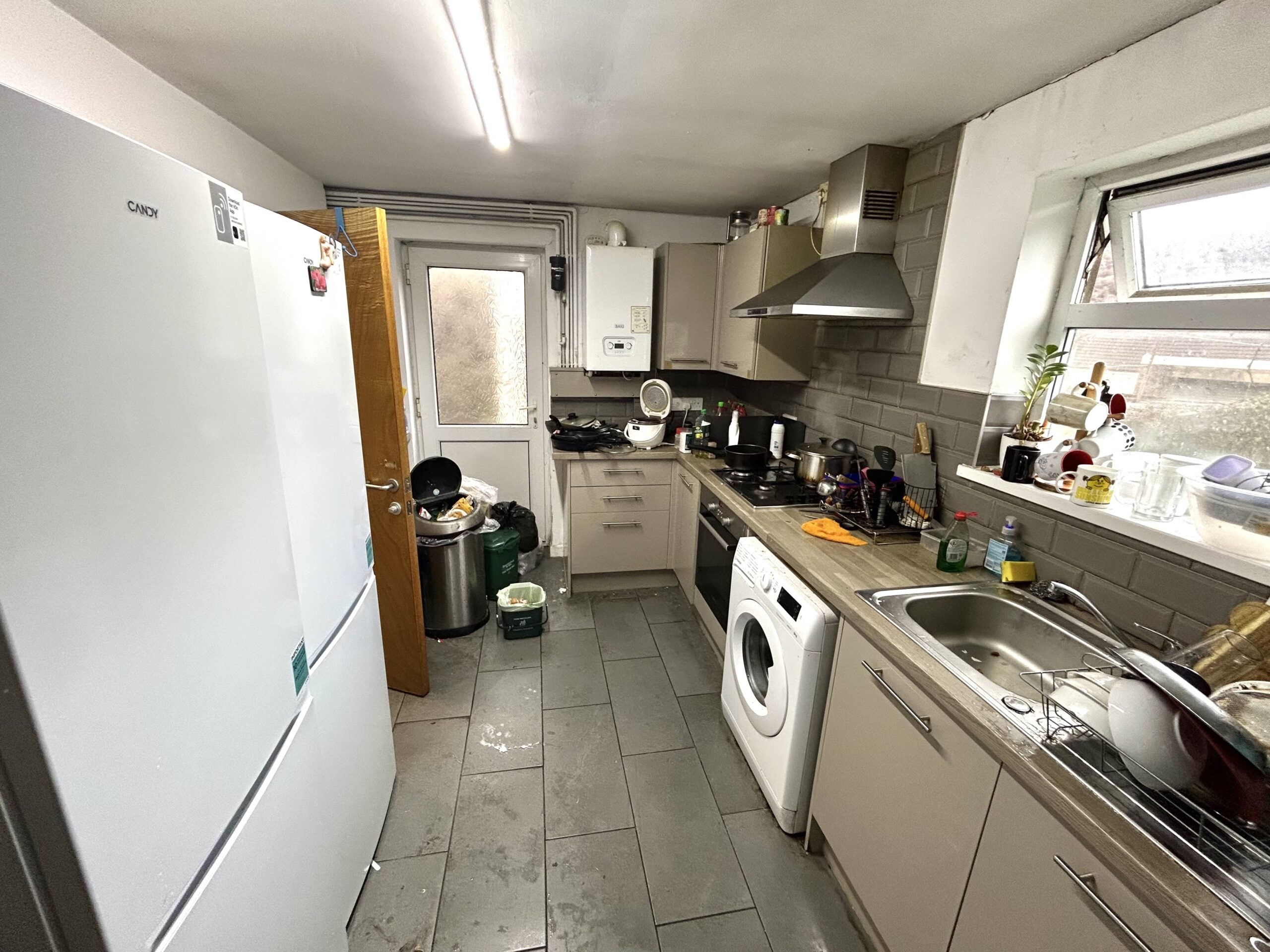 Flat Queen Street in Pontypridd