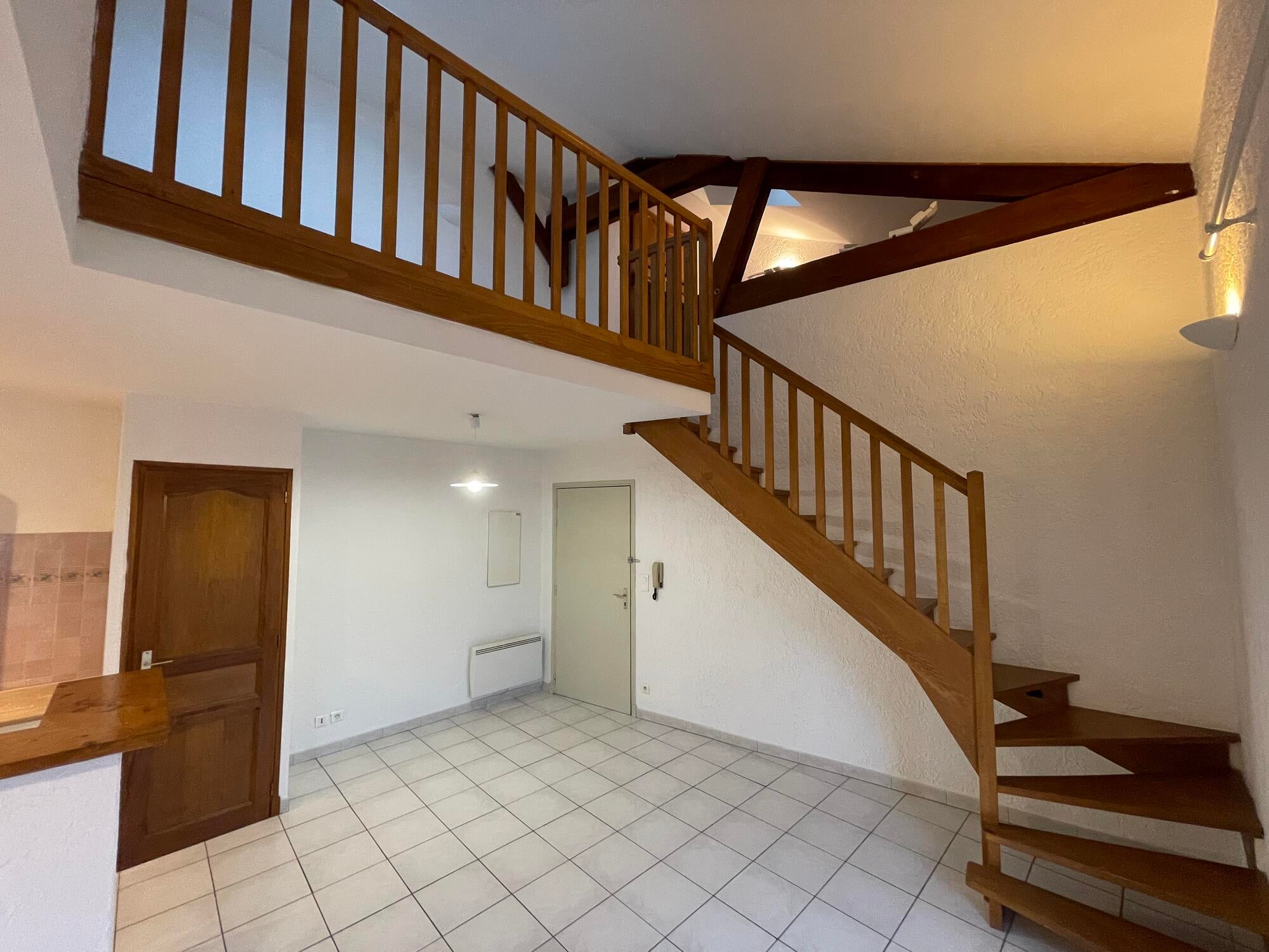 Appartement Cours de la République à Pernes-les-Fontaines