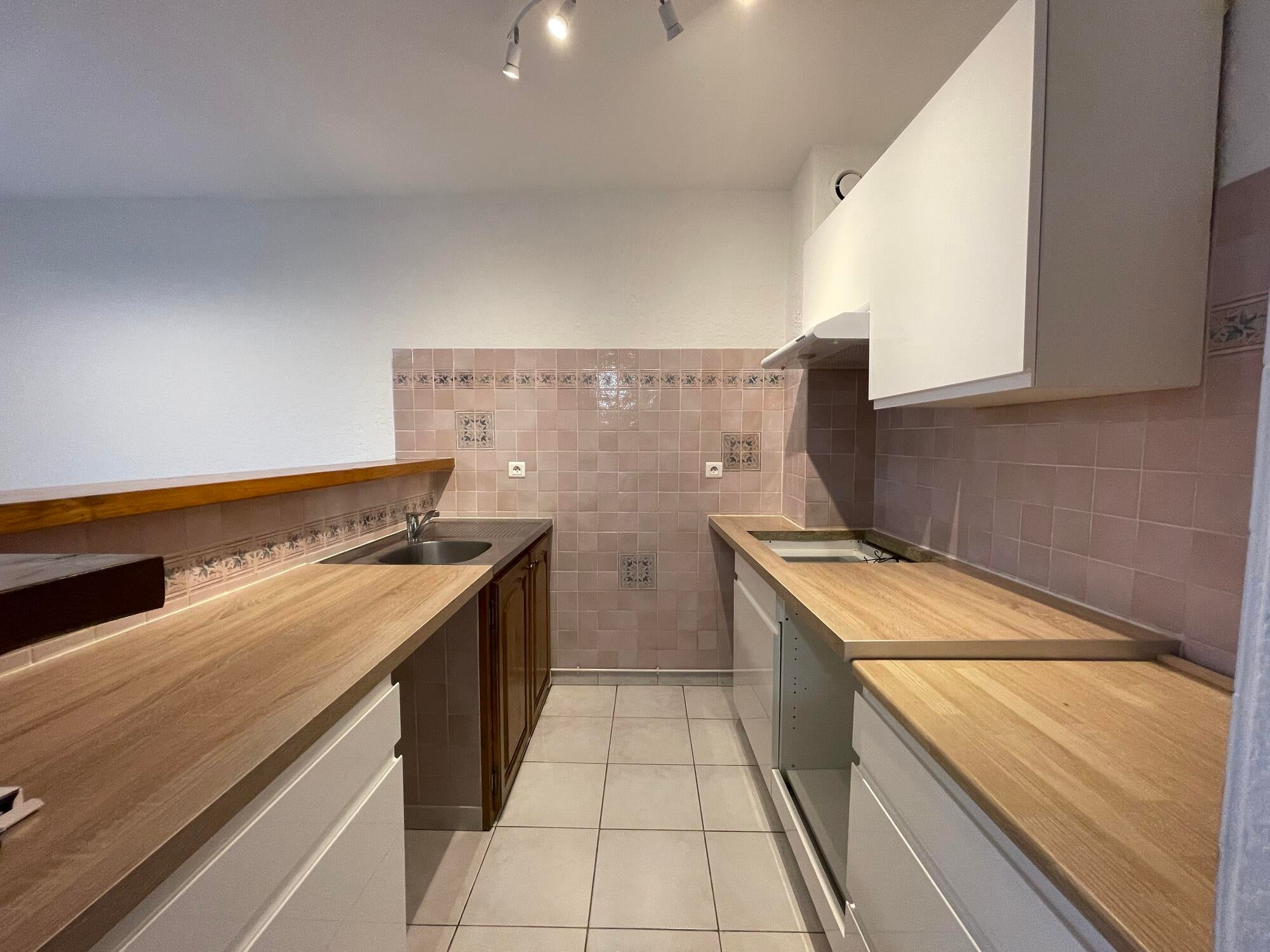Appartement Cours de la République à Pernes-les-Fontaines