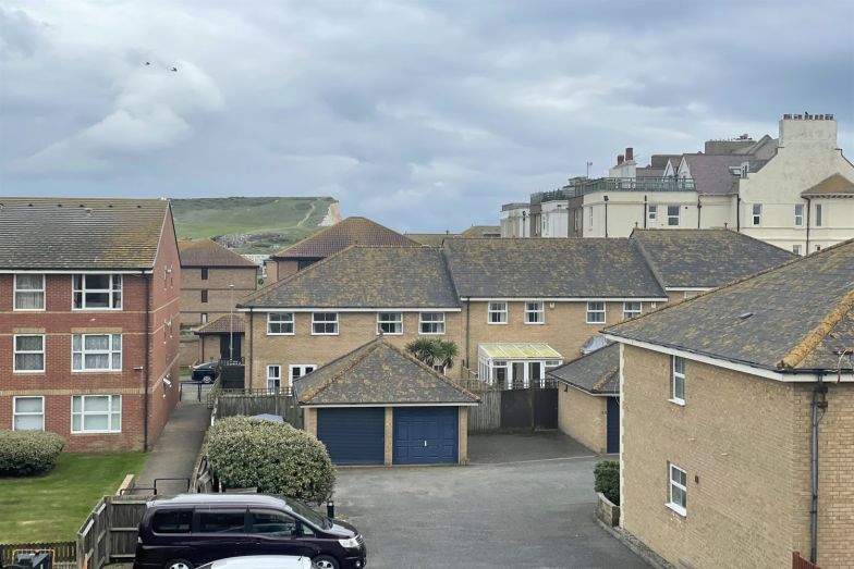 House Mallett Close in Seaford