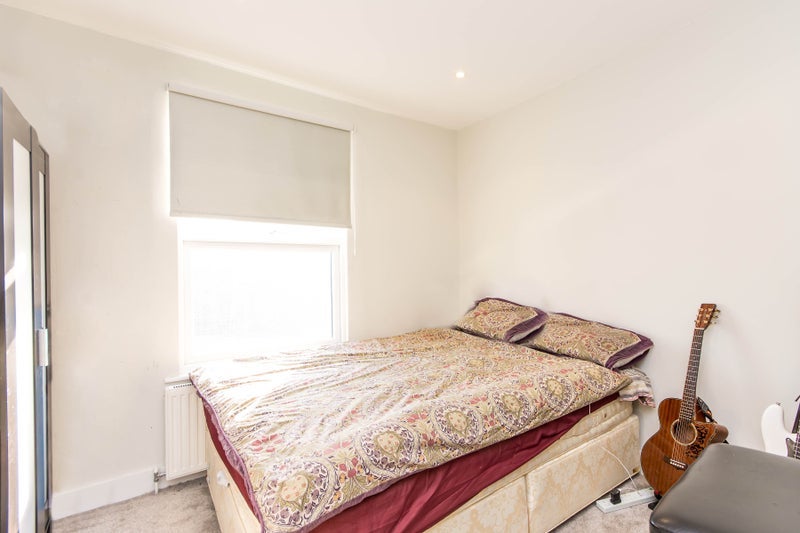 Flat Mansfield Road in Greater London