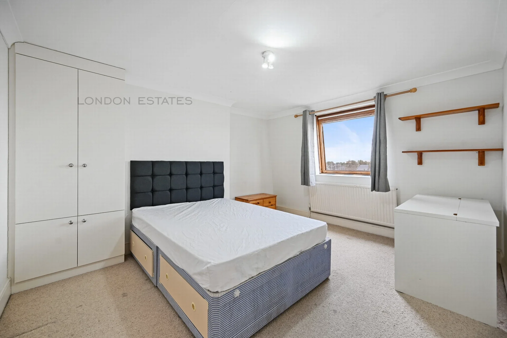 House Greyhound Road in Greater London