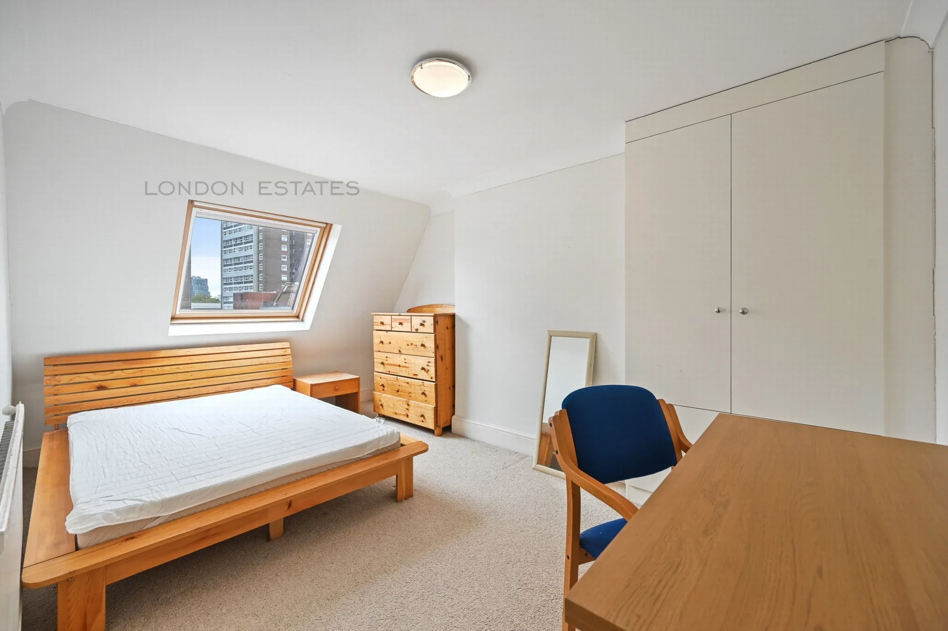 House Greyhound Road in Greater London