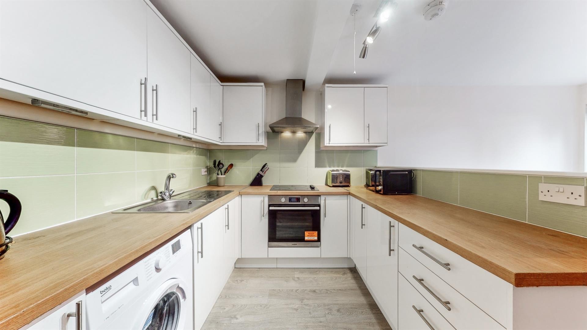 Flat Portia Way in Greater London