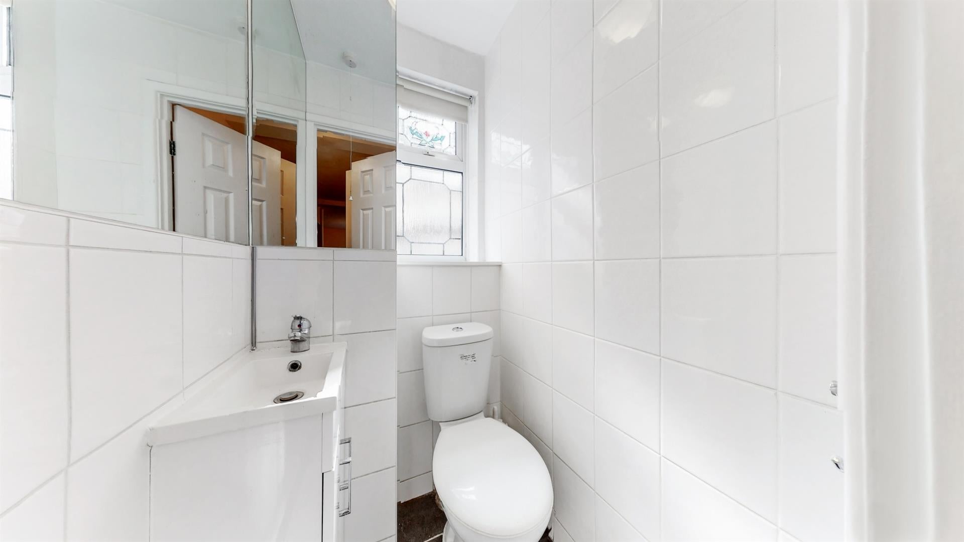 Flat Portia Way in Greater London