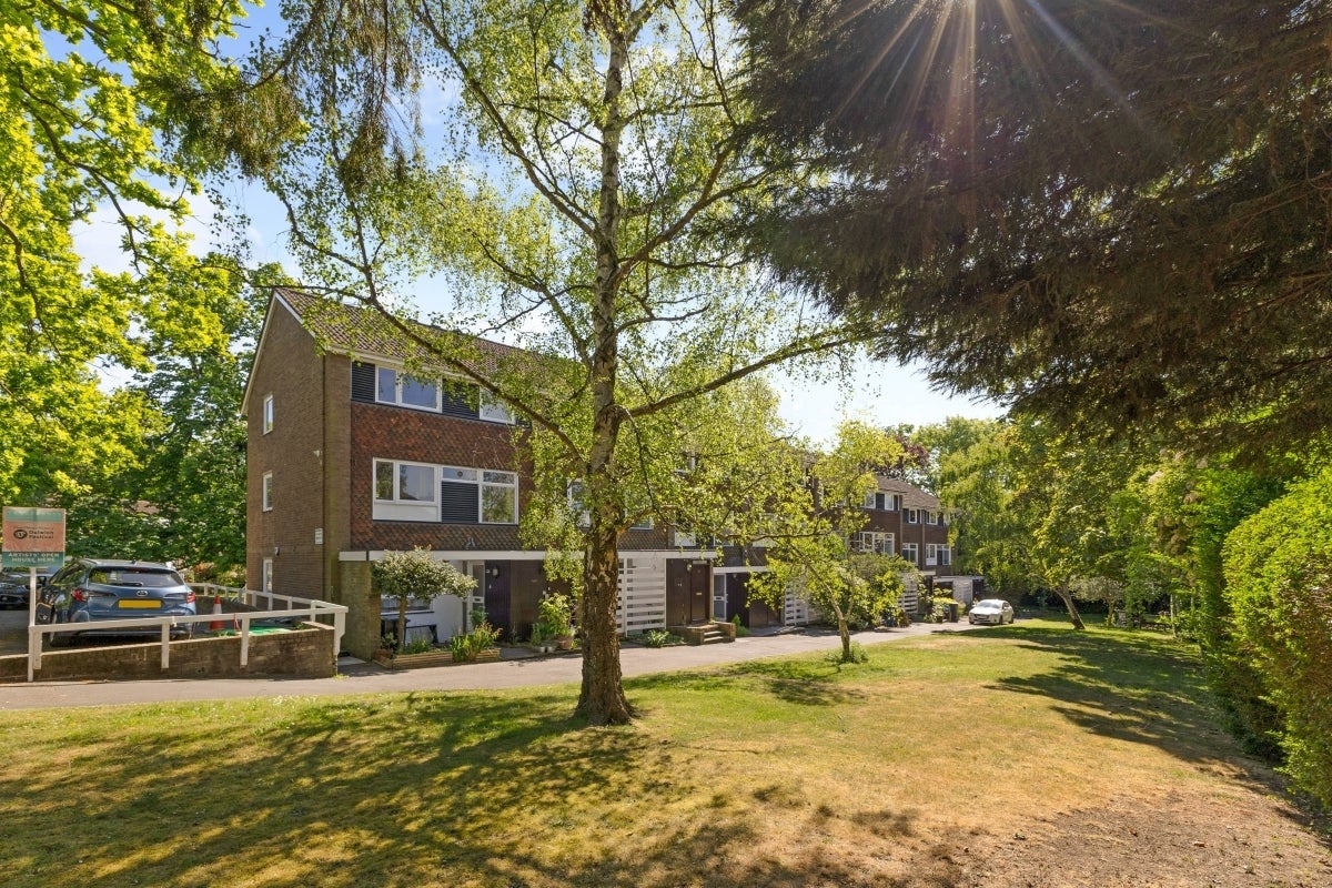 Flat The Dulwich Oaks in Greater London