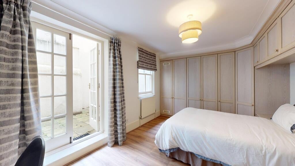 Flat Gloucester Place in City of Westminster