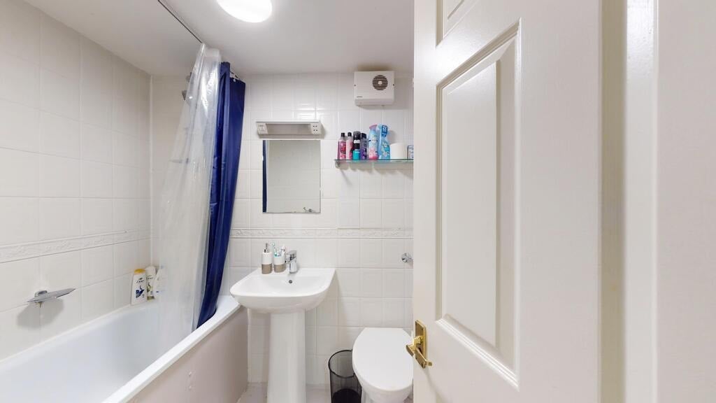 Flat Gloucester Place in City of Westminster