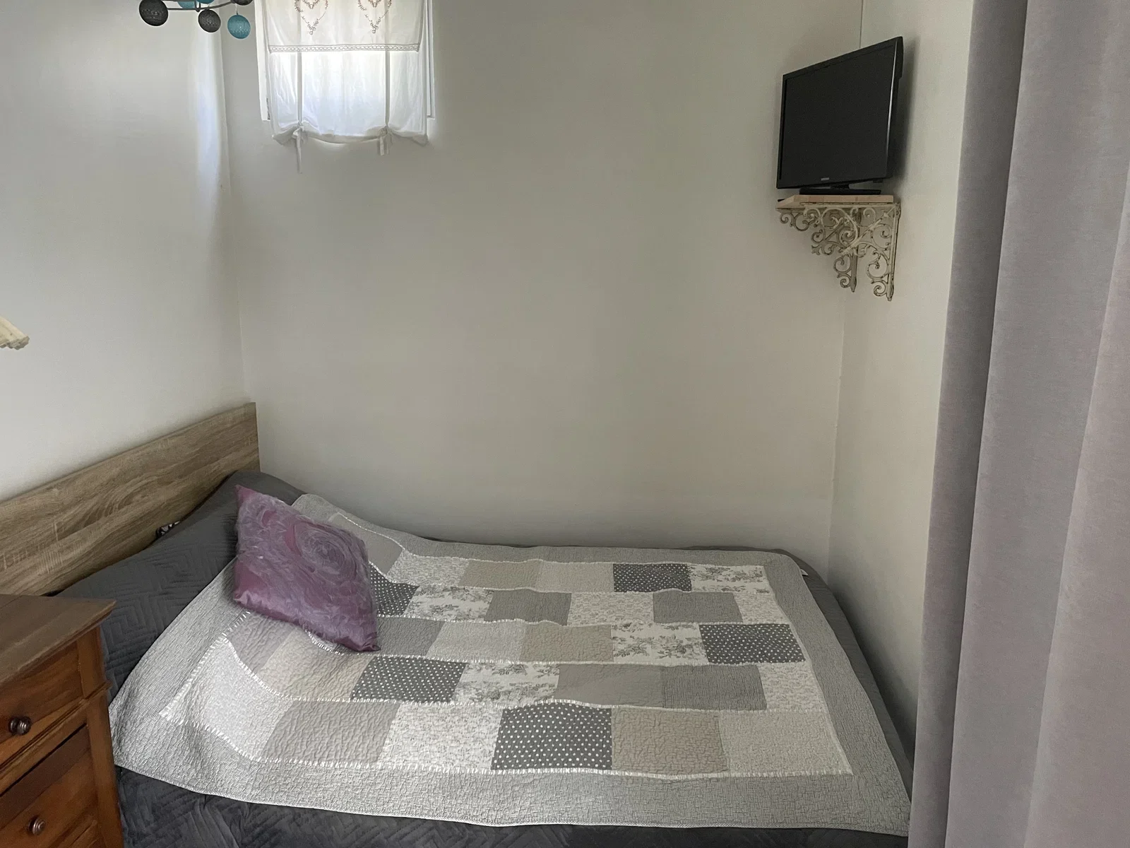 Chambre Rue du Bel-Air à Rueil-Malmaison