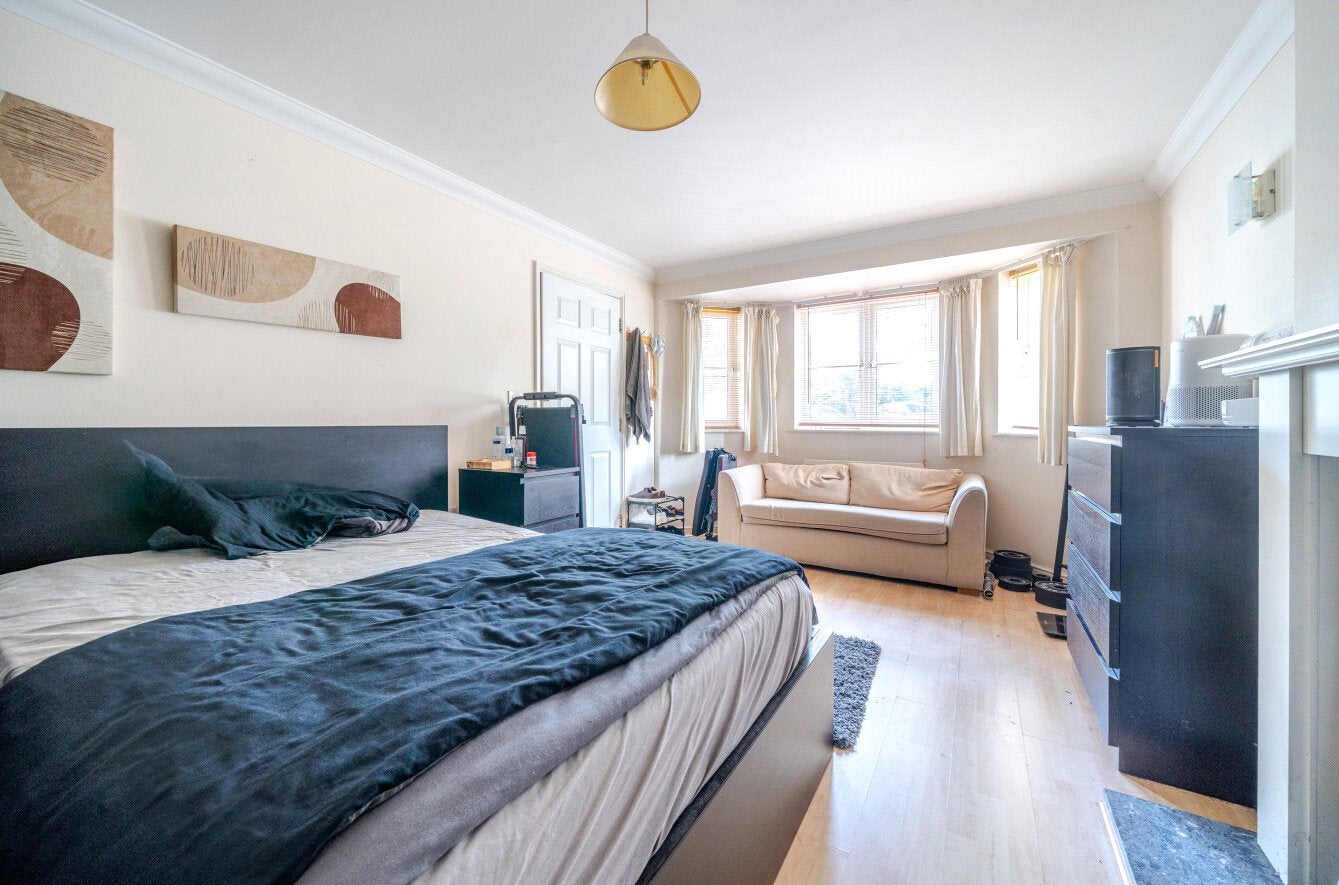 Room Little Horse Close in Earley