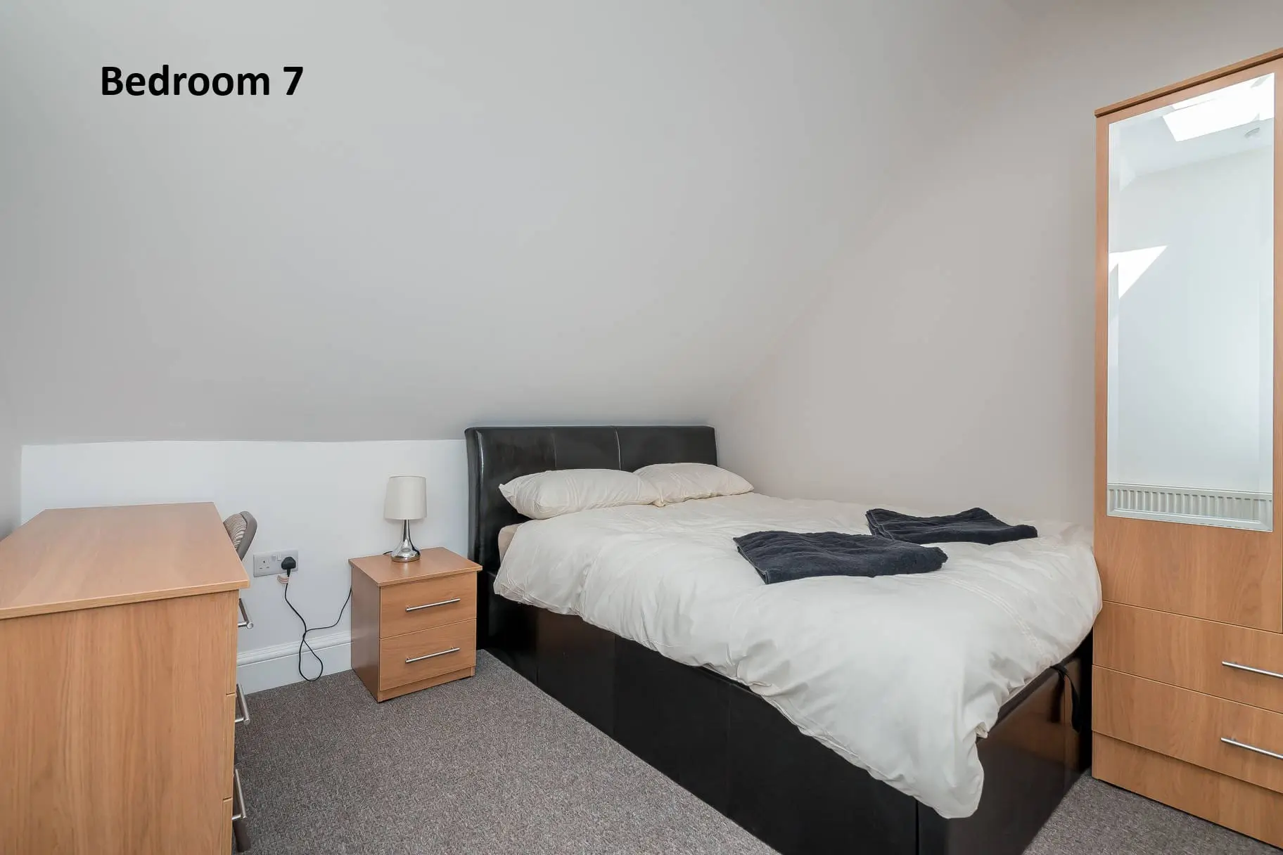 Room South Clerk Street in City of Edinburgh