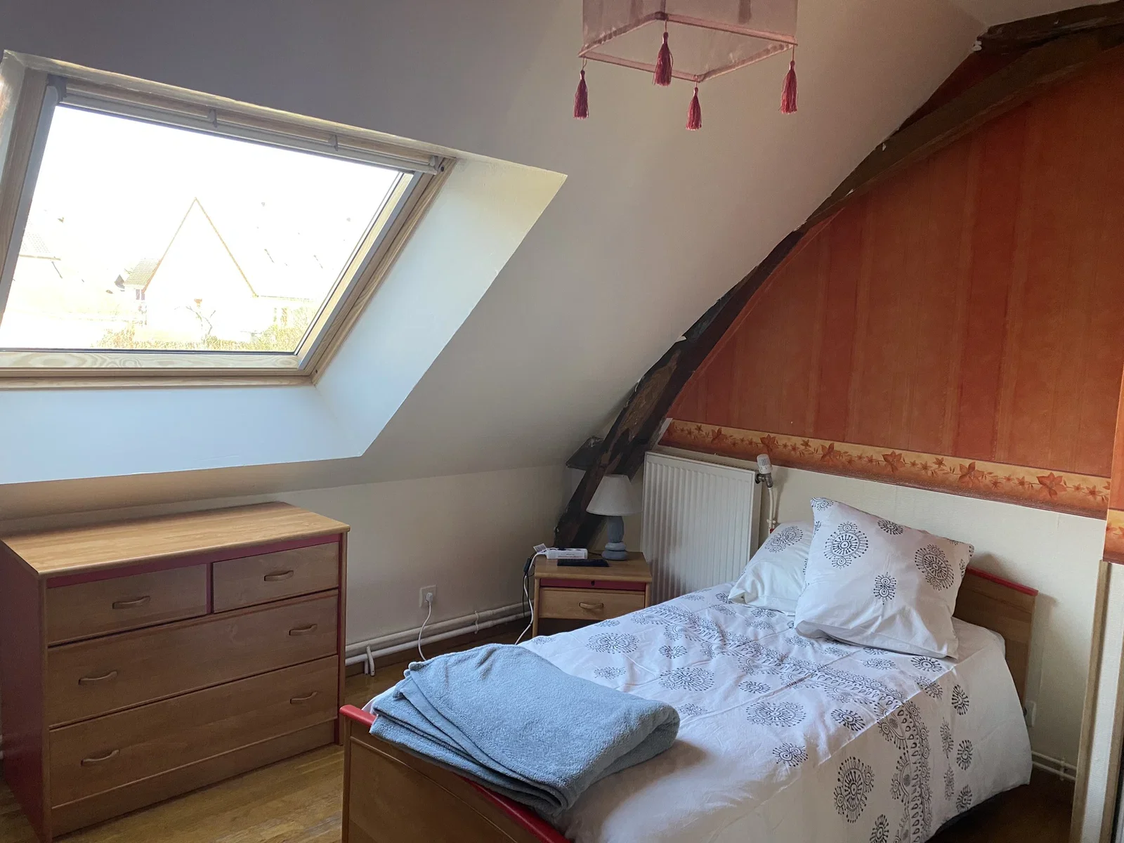 Chambre Rue de Gibron à Chaufour-Notre-Dame