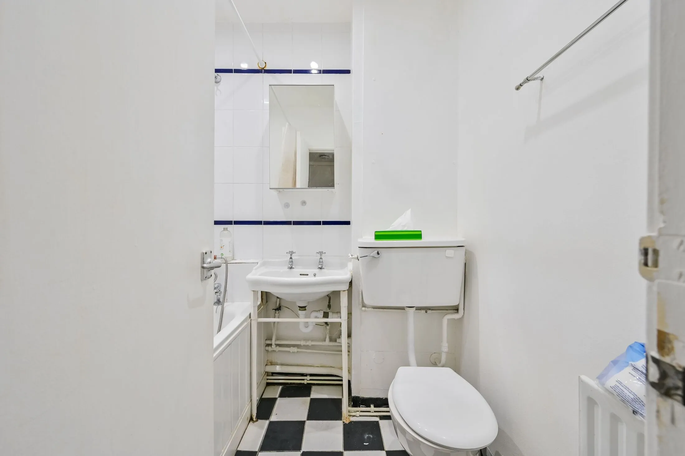 Flat Flaxman Terrace in Greater London