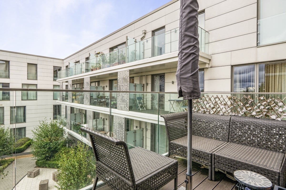 Flat Acton Walk in Greater London