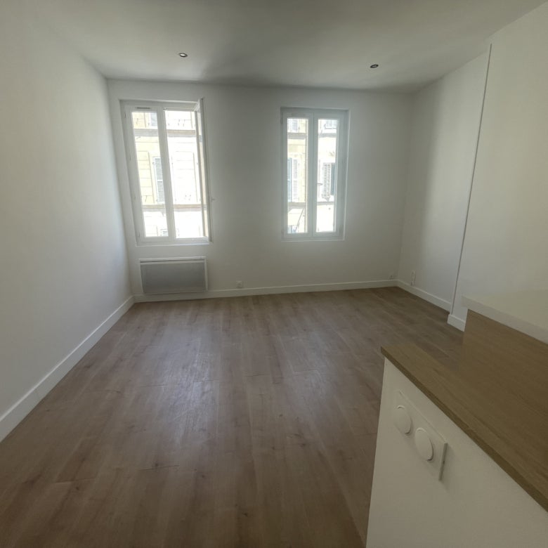 Flat Rue Goudard in Marseille