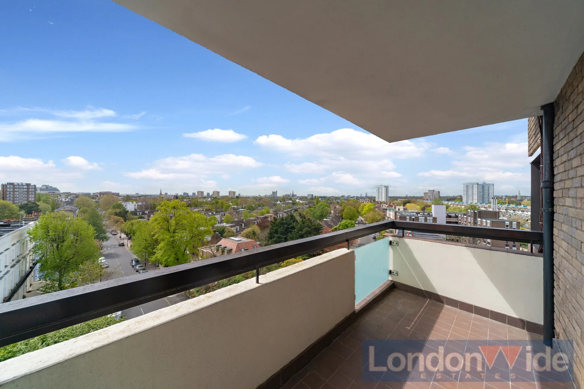 Flat Shirland Road in City of Westminster