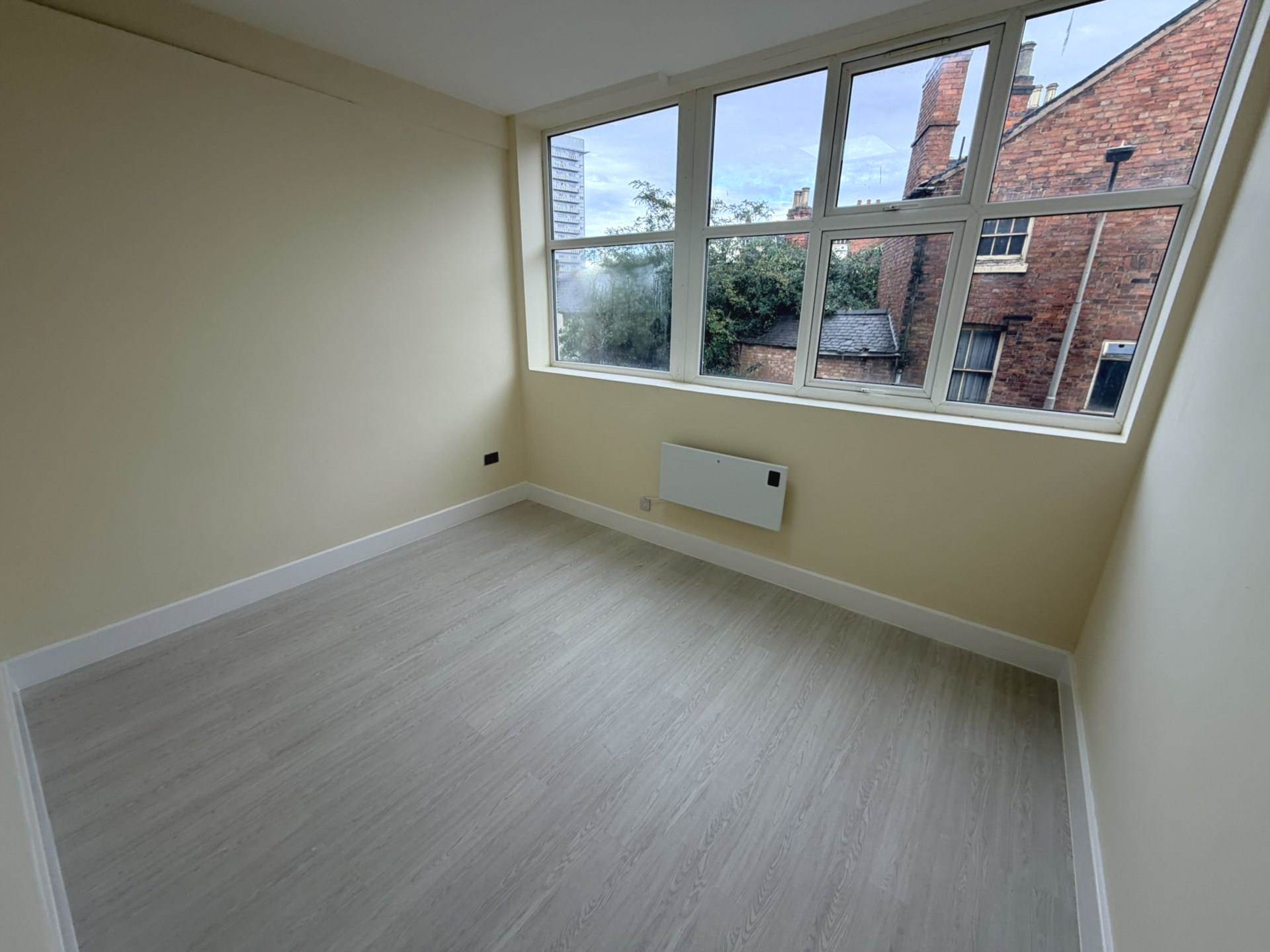 Flat Belgrave Gate in Leicester