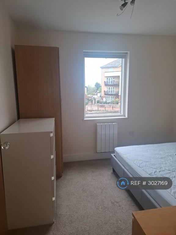 Flat Pierhead Street in Cardiff
