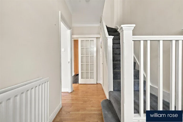 House Studley Drive in Greater London