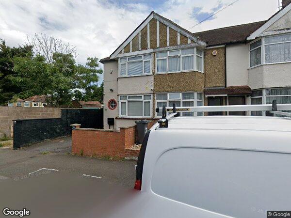 House Sunningdale Avenue in Greater London