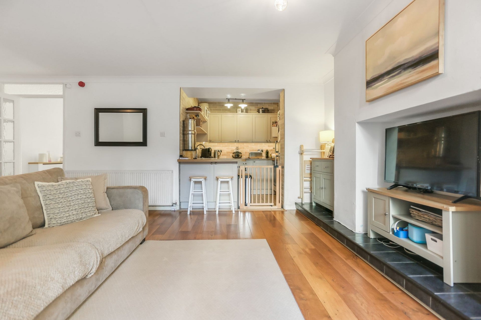 Flat Brunswick Mews in Hove