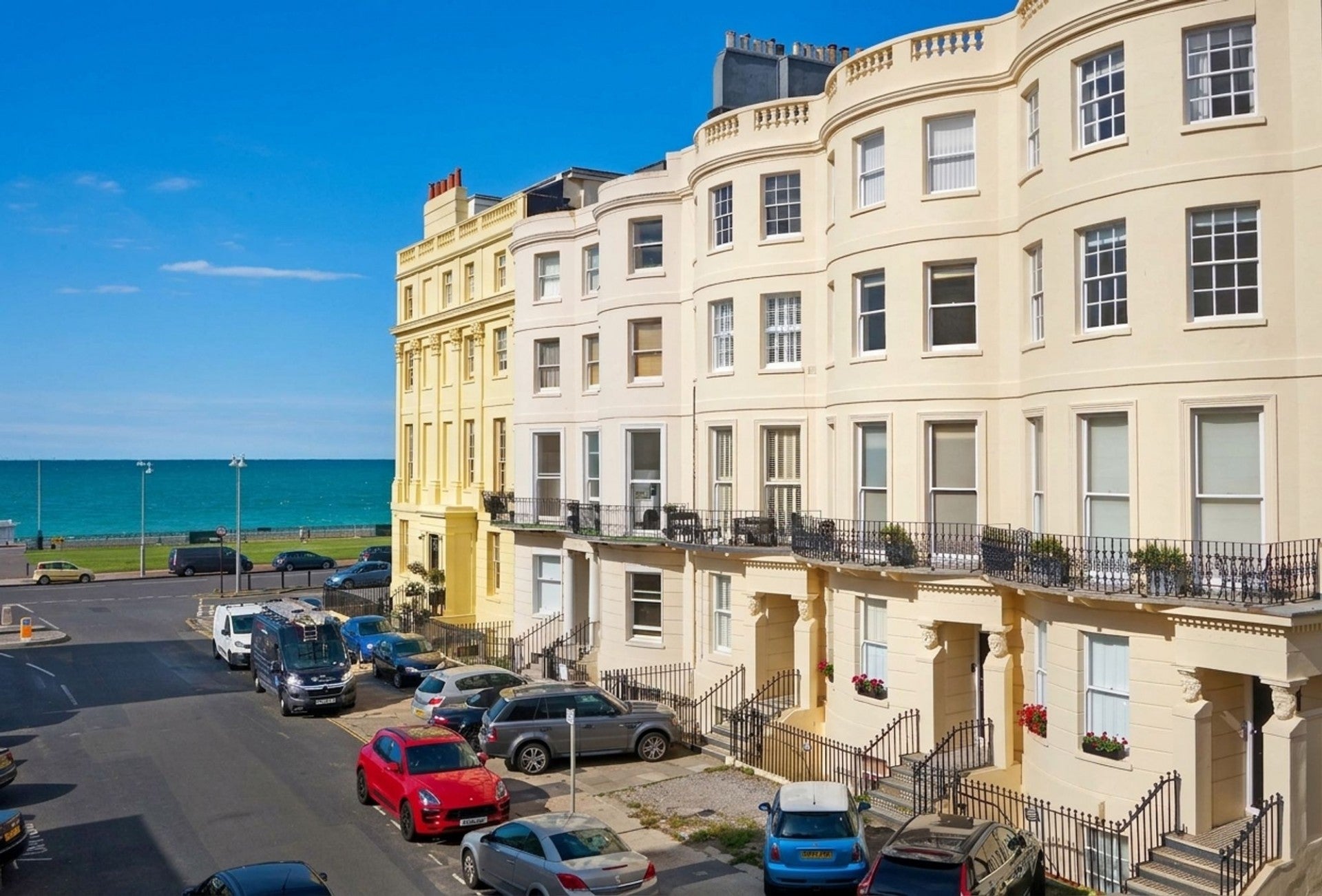Flat Brunswick Mews in Hove