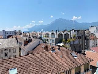 Flat Boulevard des Alpes in Meylan