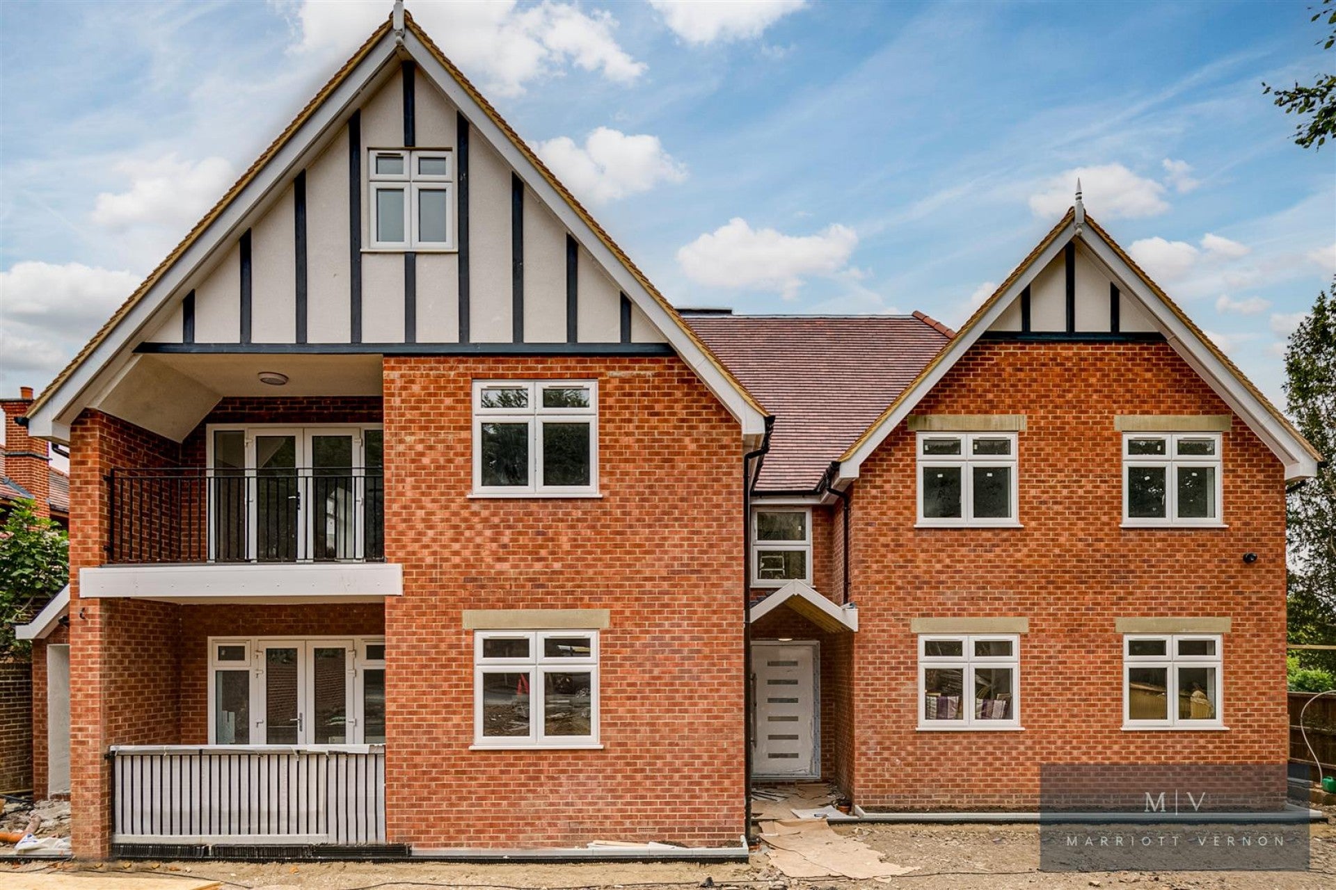 Flat Smitham Bottom Lane in Greater London