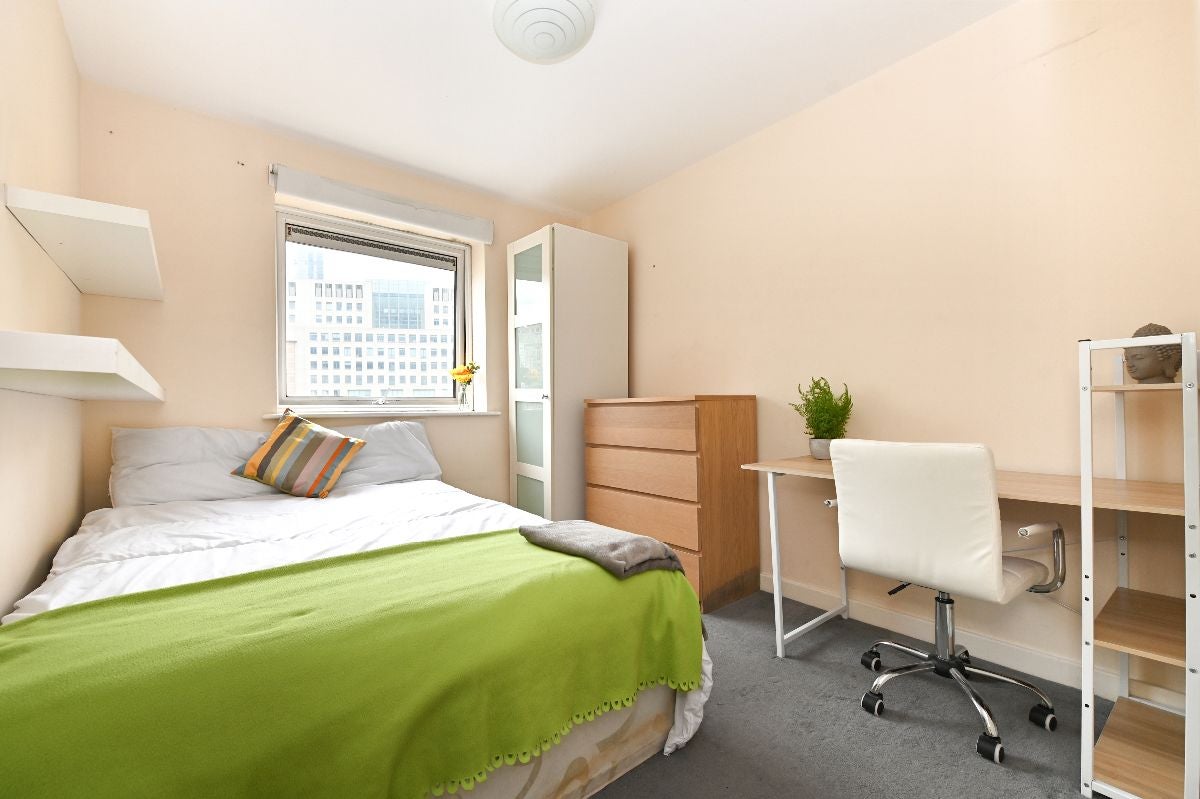 Flat Garford Street in Greater London