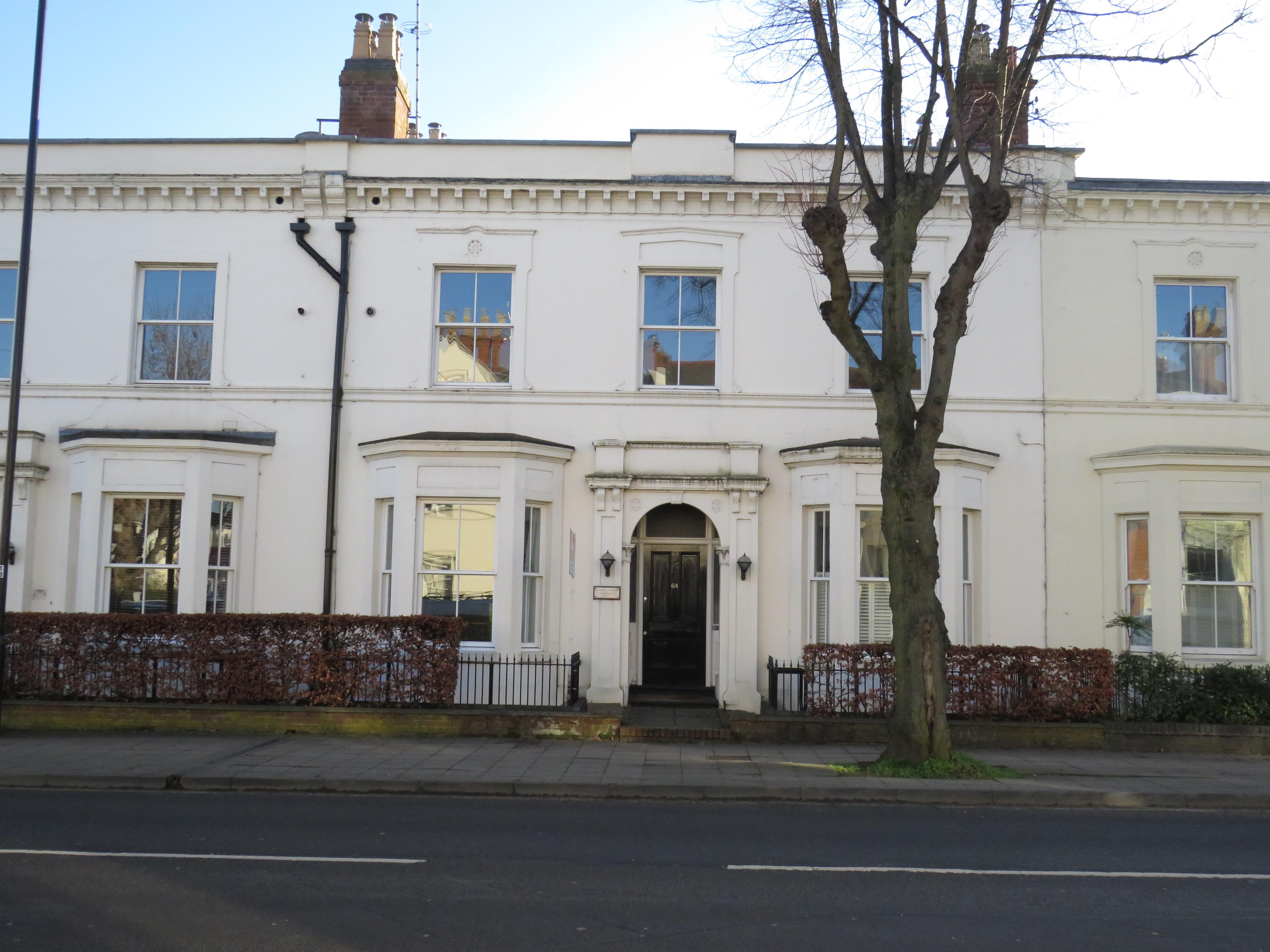 Flat Clarendon Avenue in Royal Leamington Spa