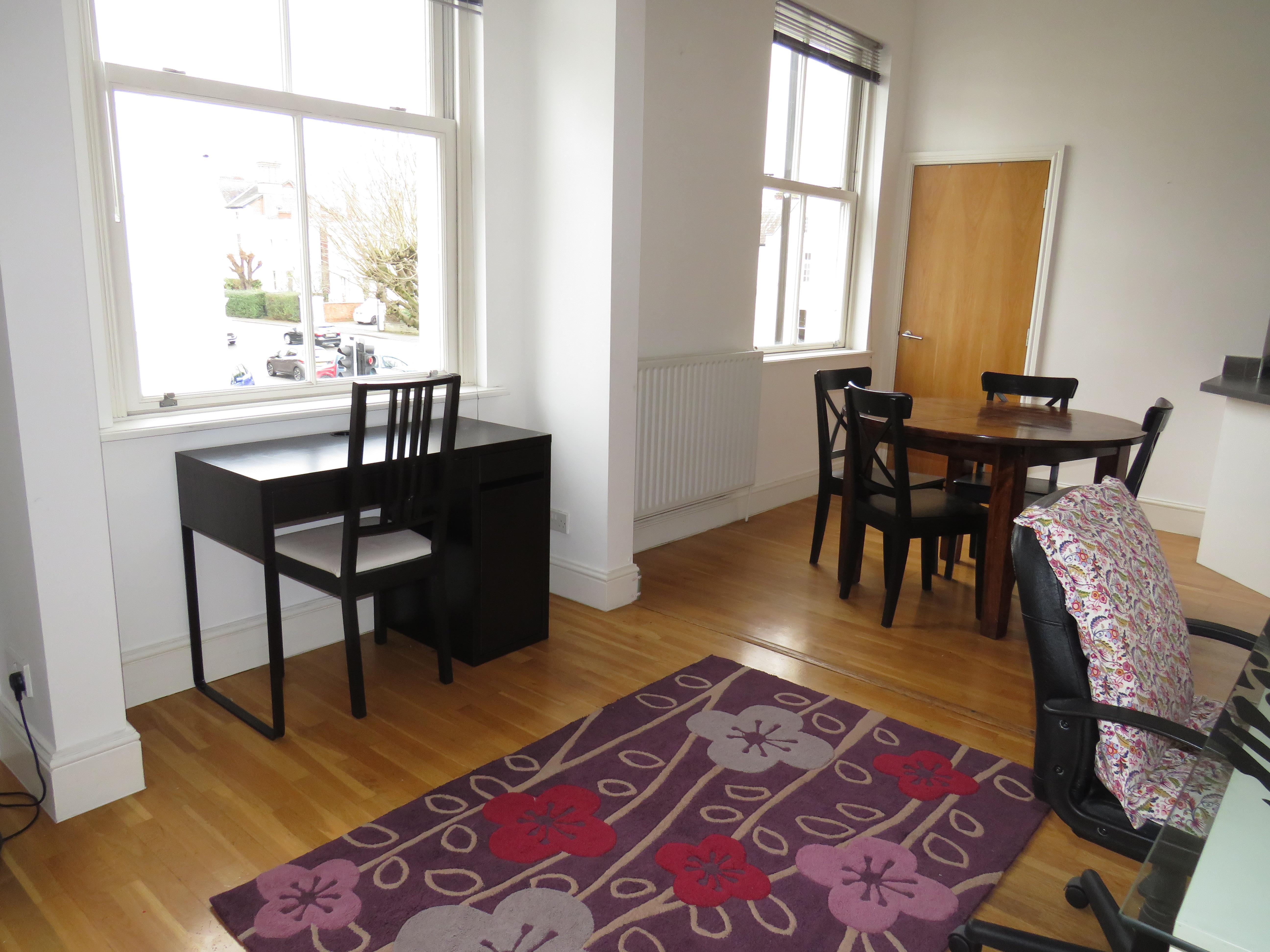 Flat Clarendon Avenue in Royal Leamington Spa