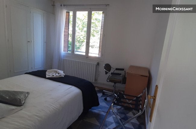 Appartement Rue des Écoles à Chatou