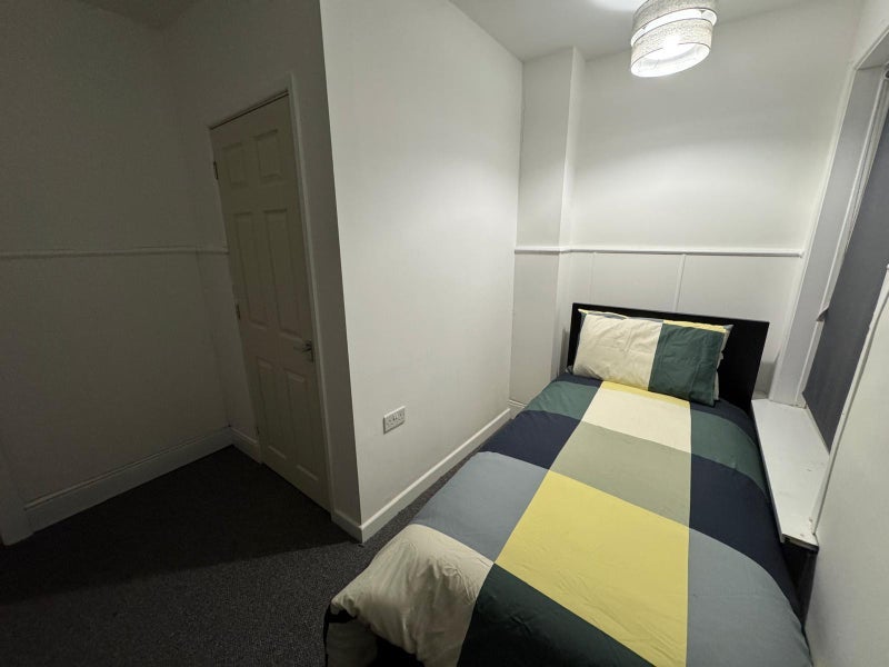 Room Clumber Street in Ashfield